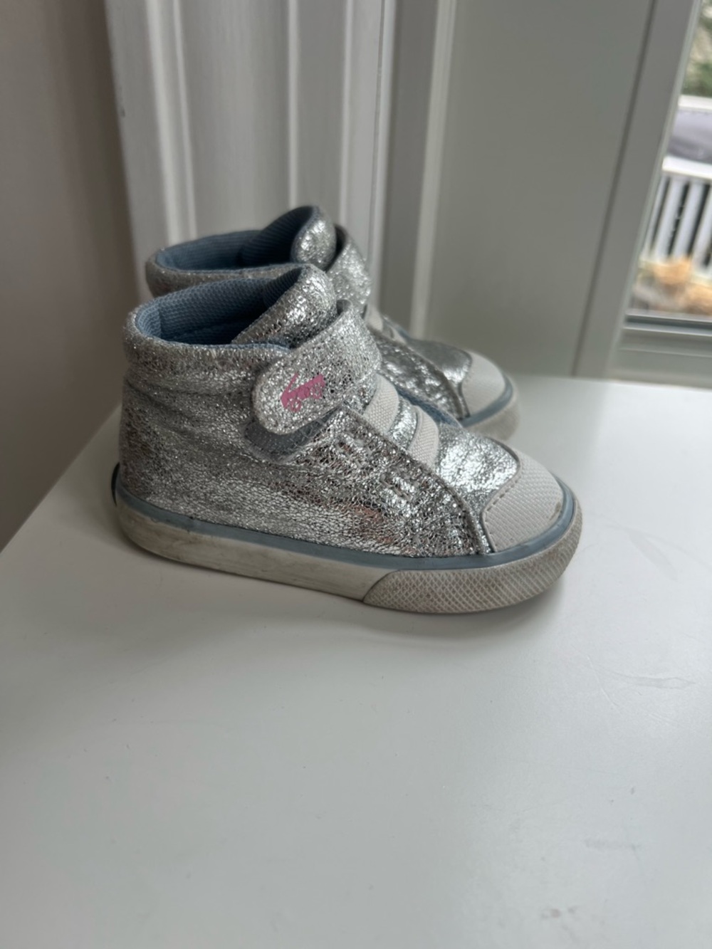See Kai Run Silver Glitter High-Top Sneakers